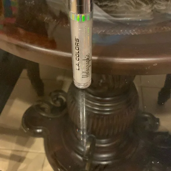 Live and share show flyer half will be donated - Picture 8 of 15